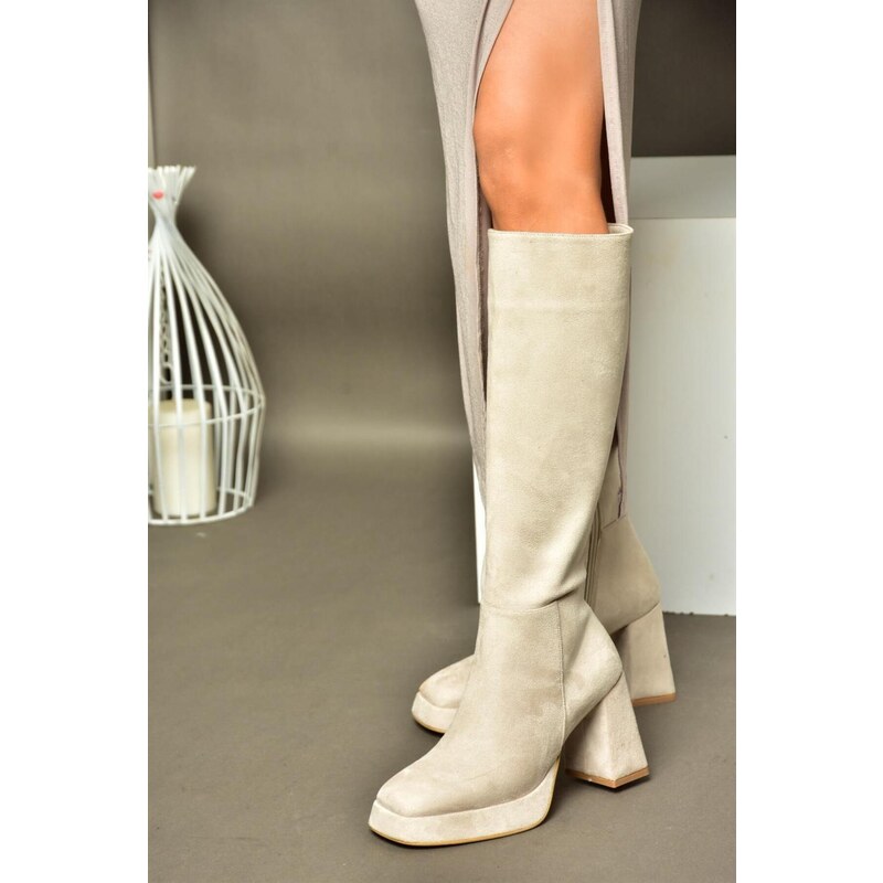 Fox Shoes R282230102 Women's Beige Suede Thick Heeled Boots