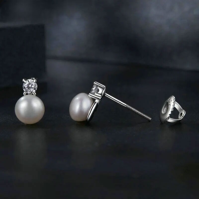 GRACE Silver Jewellery Stříbrné náušnice s perlou a 0,1 ct MOISSANITE + CERTIFIKÁT