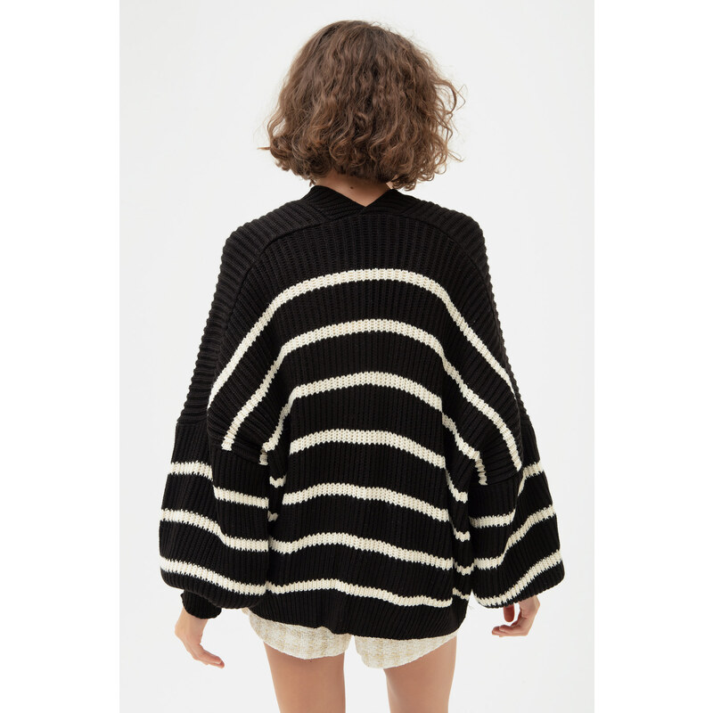 Lafaba Women's Black Oversize Striped Knitwear Cardigan