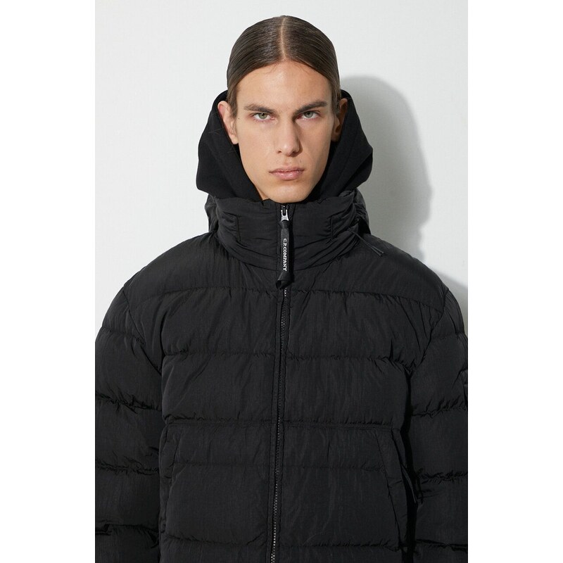 Péřová bunda C.P. Company Eco-Chrome R Down Jacket pánská, černá barva, zimní