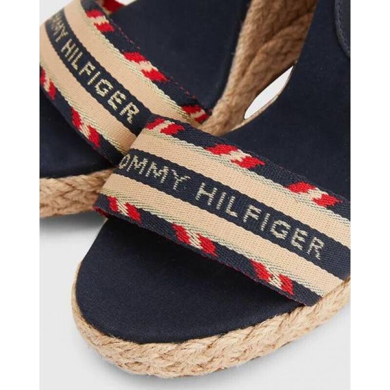 Tommy Hilfiger Korporátní páskové sandály na vysokém klínu W FW0FW06295