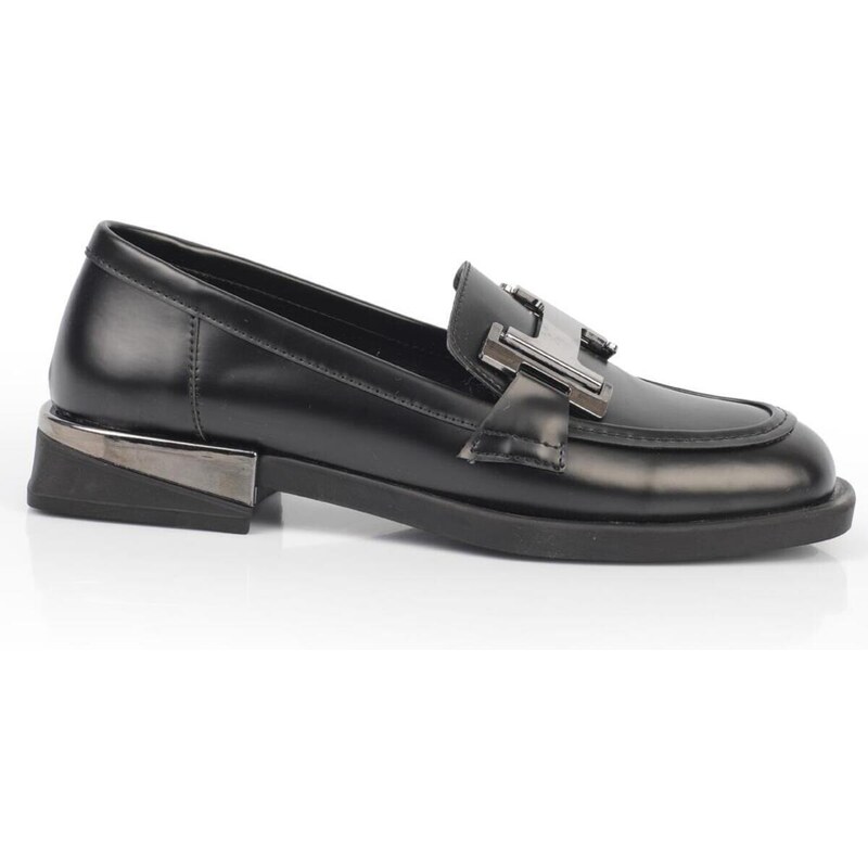 Capone Outfitters Capone Women's Chunky Toe Loafers with H Buckles