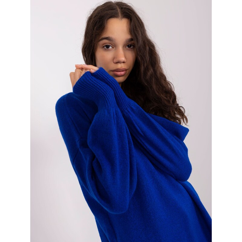 Fashionhunters Kobaltově modrý oversize svetr s manžetami