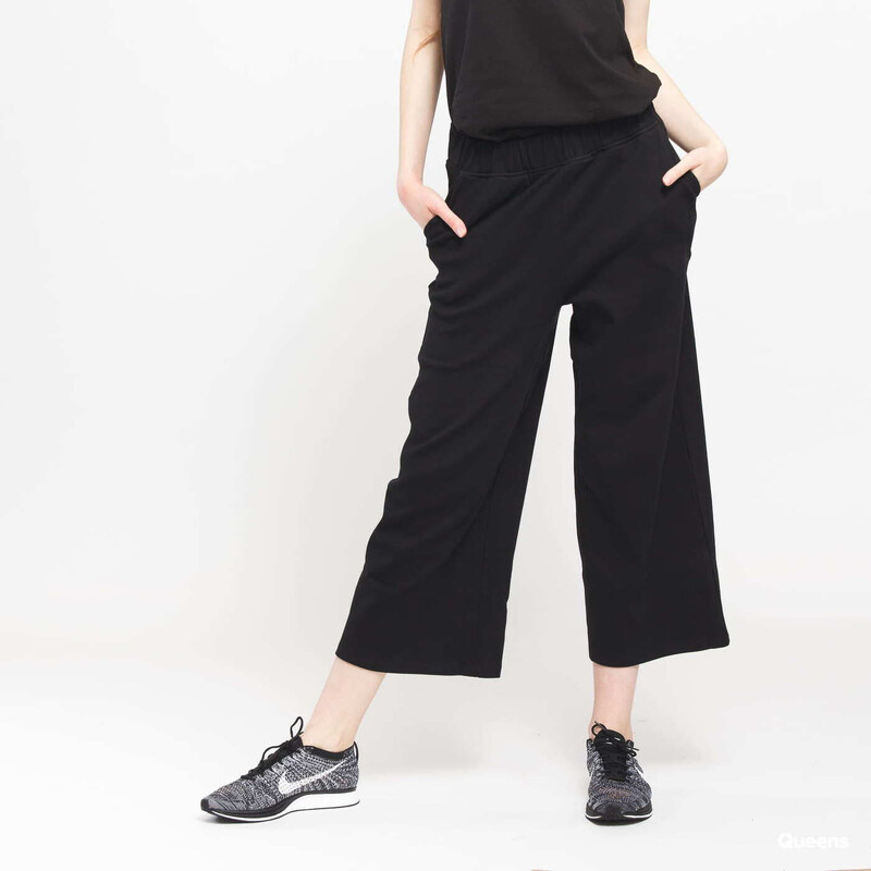 Dámské tepláky Urban Classics Ladies Culotte Black