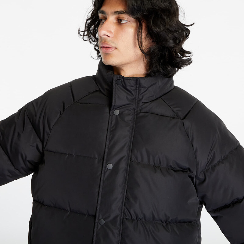 Pánská péřová bunda Urban Classics Raglan Puffer Jacket Black