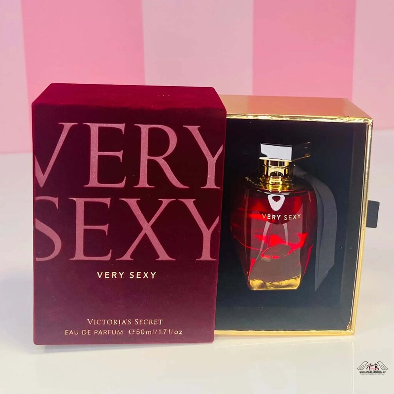 Very sexy Victoria’s Secret eau de parfum
