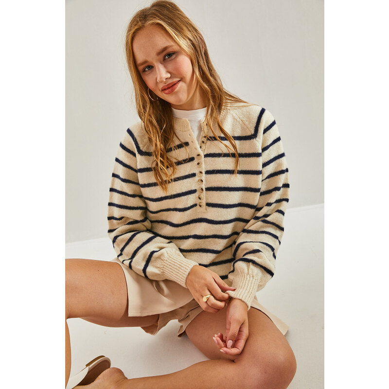 Bianco Lucci Women's Buttonhole Turtleneck Striped Knitwear Sweater