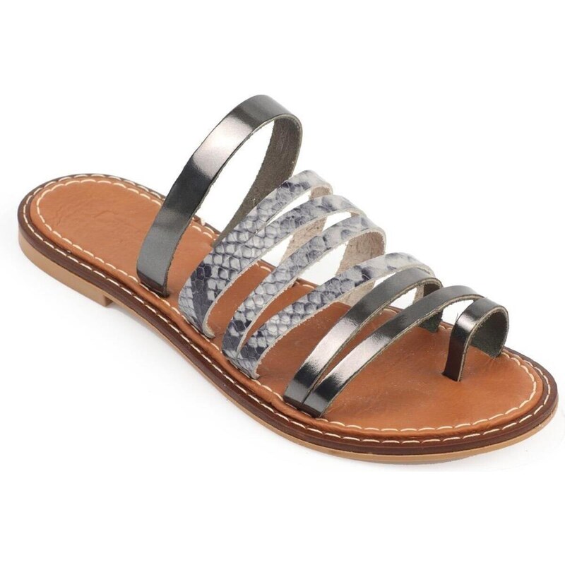 Capone Outfitters Capone Thumb Detailed Banded Platinum Women's Slippers.
