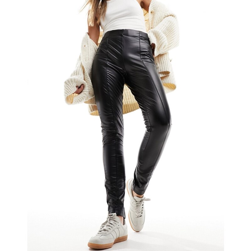 ONLY faux leather leggings in black 89665530
