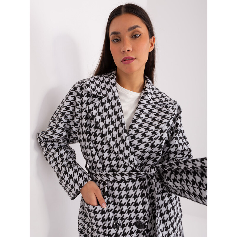 Fashionhunters Bílý a černý dlouhý houndstooth kabát