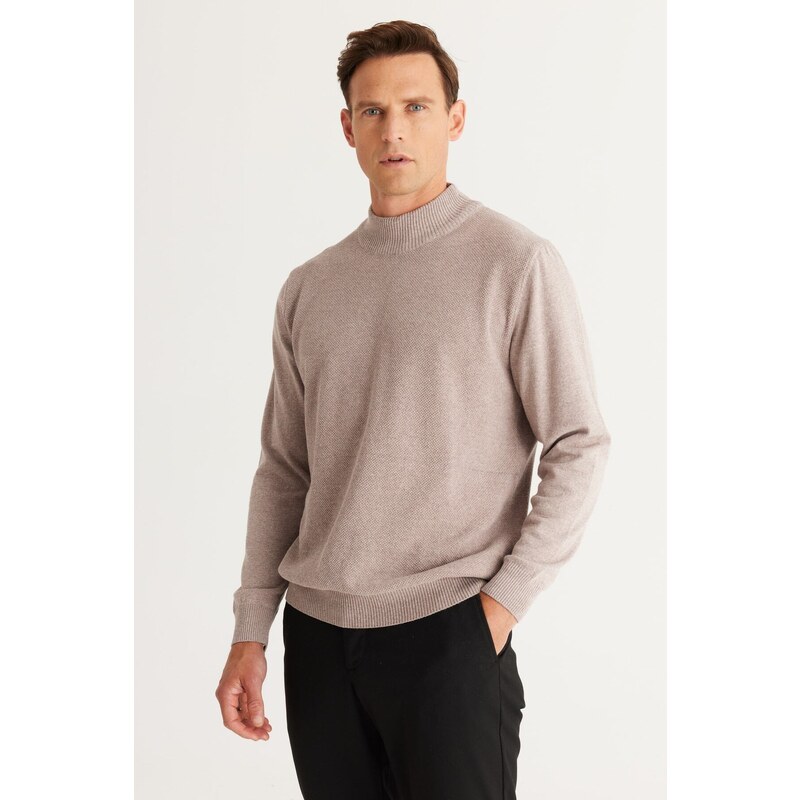 ALTINYILDIZ CLASSICS Men's Mink Standard Fit Normal Cut Half Turtleneck Cotton Knitwear Sweater.