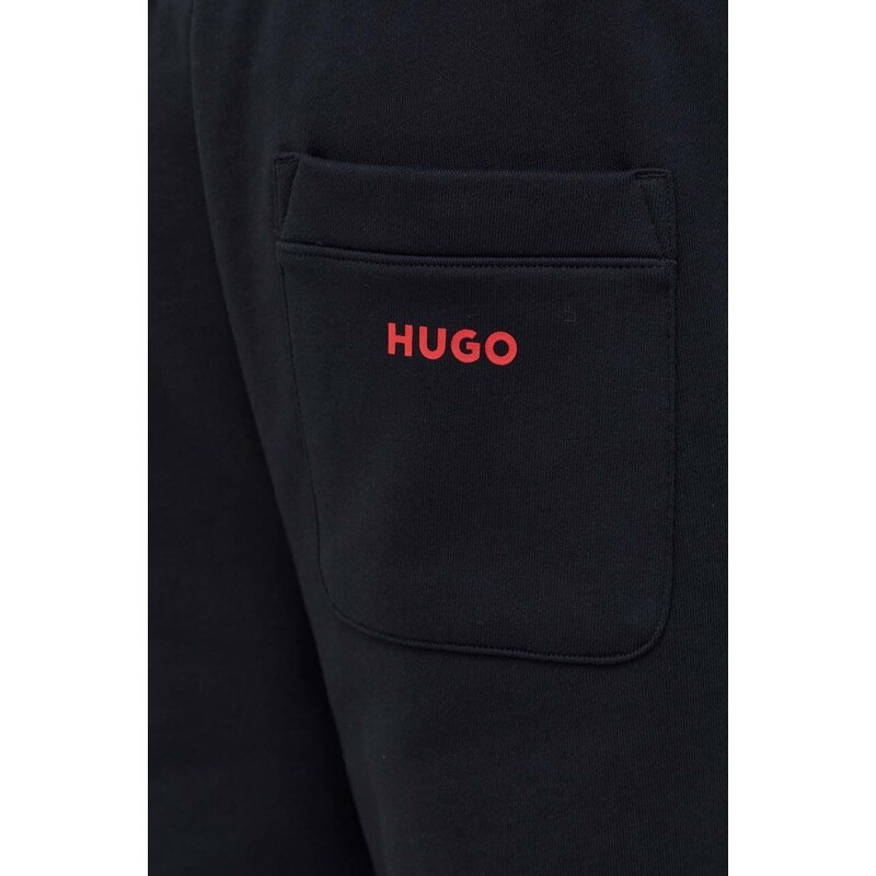 Bavlněné tepláky HUGO černá barva, s potiskem