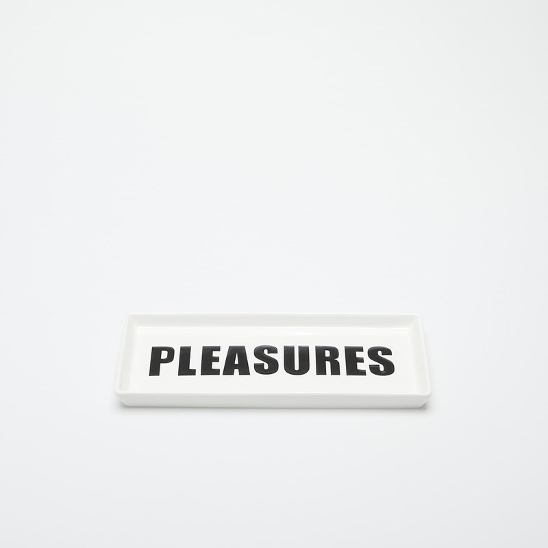 PLEASURES Pleasures Ceramic Tray White