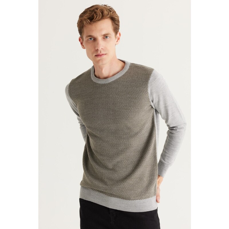 ALTINYILDIZ CLASSICS Men's Grey-Khaki Standard Fit Normal Cut, Crew Neck Patterned Knitwear Sweater.