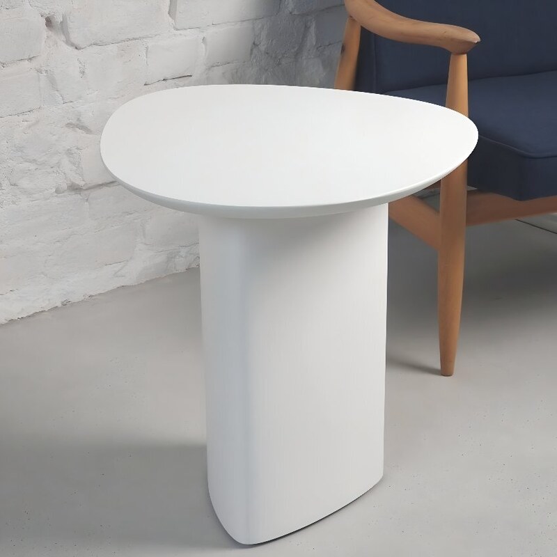 Krémově bílý lakovaný odkládací stolek RAGABA CELLS 50 x 50 cm