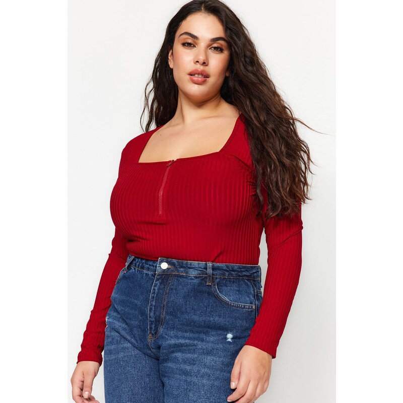 Dámské tričko Trendyol TBBSS22AF0027/Black 107259499