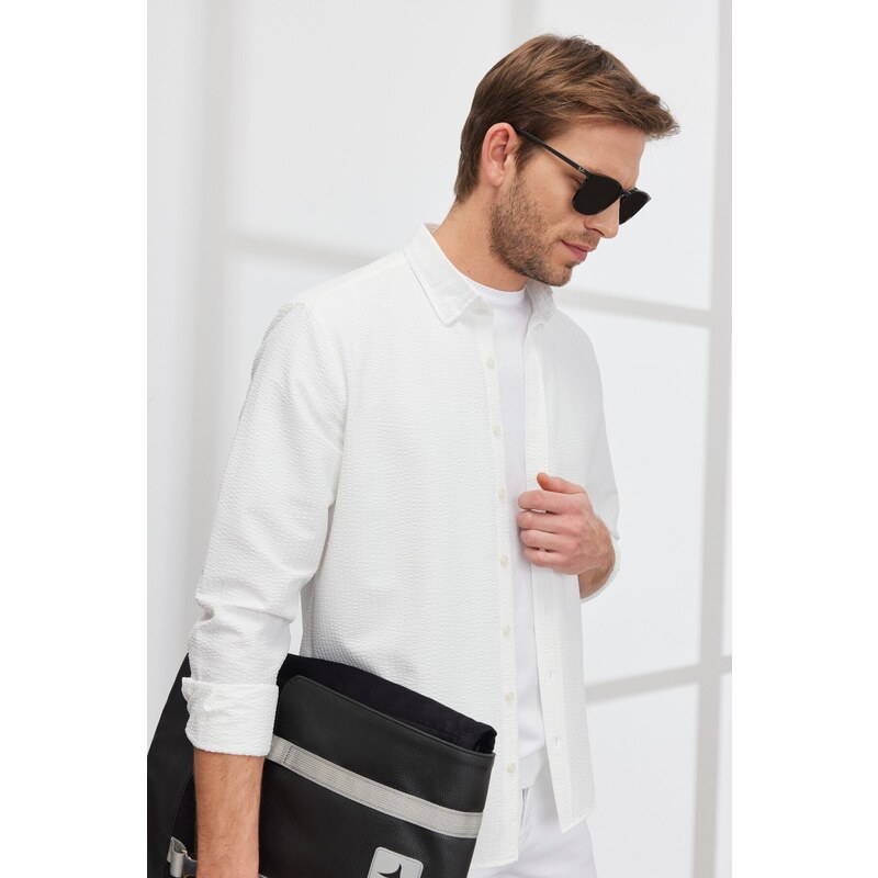 ALTINYILDIZ CLASSICS Men's White Easy-to-Iron Slim Fit Slim Fit Button Collar See-Round Shirt