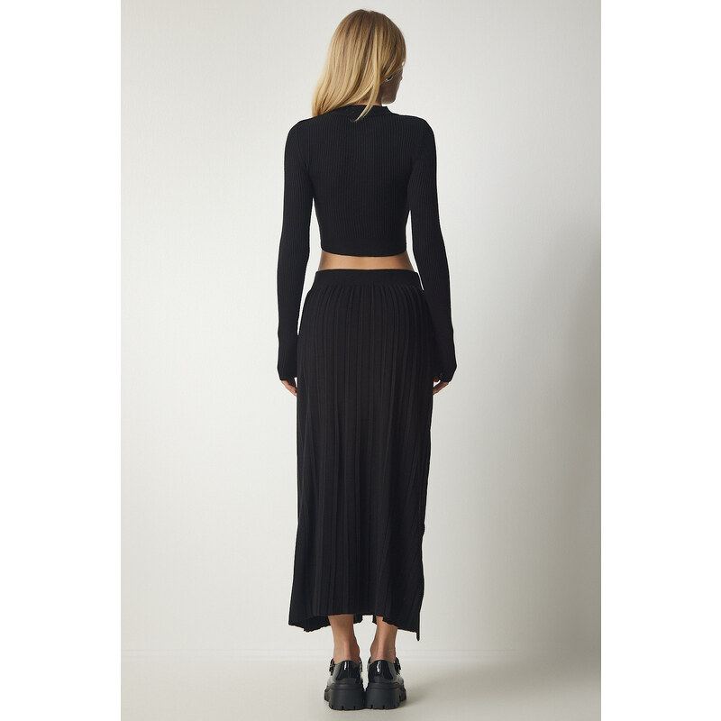 Happiness İstanbul Women's Black Ribbed Knitwear Crop Skirt Suit