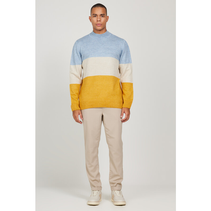 AC&Co / Altınyıldız Classics Men's Blue-mustard Standard Fit Regular Cut Half Turtleneck Raised Soft Textured Knitwear Sweater