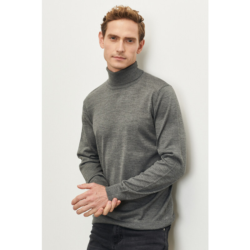 ALTINYILDIZ CLASSICS Men's Gray Melange Anti-Pilling, Anti-Pilling Feature Standard Fit Full Turtleneck Knitwear Sweater.