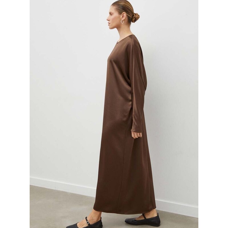 Šaty By Malene Birger hnědá barva, maxi, oversize