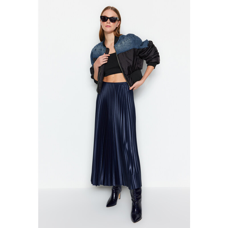 Trendyol Navy Blue Pleated Maxi Knitted Skirt