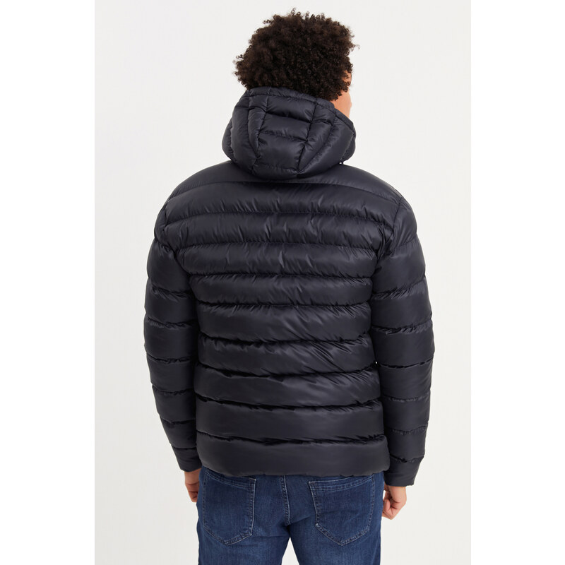 River Club Men's Navy Blue Thick Lined Water And Windproof Hooded Winter Puffer Coat