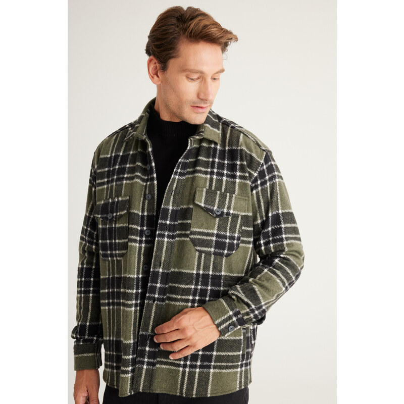 AC&Co / Altınyıldız Classics Men's Khaki-black Oversize Wide Cut Buttoned Collar Checkered Winter Shirt Jacket