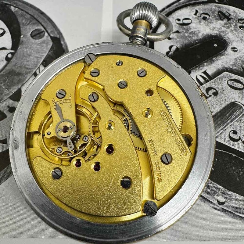Starožitné vojenské kapesní hodinky LeCoultre z let 1940-1945