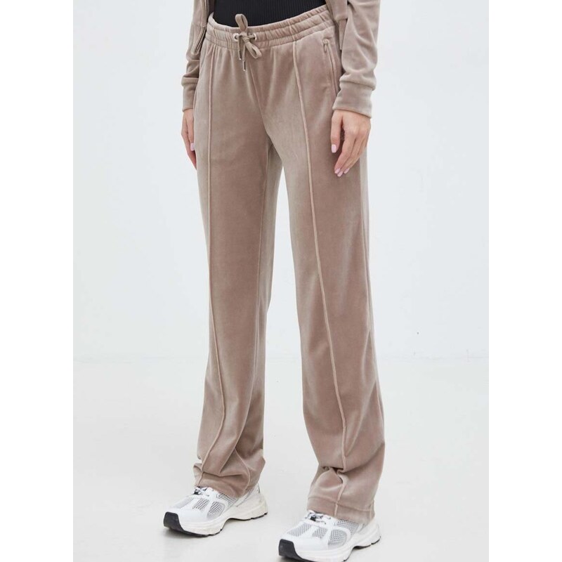 Velurové teplákové kalhoty Juicy Couture béžová barva, s aplikací