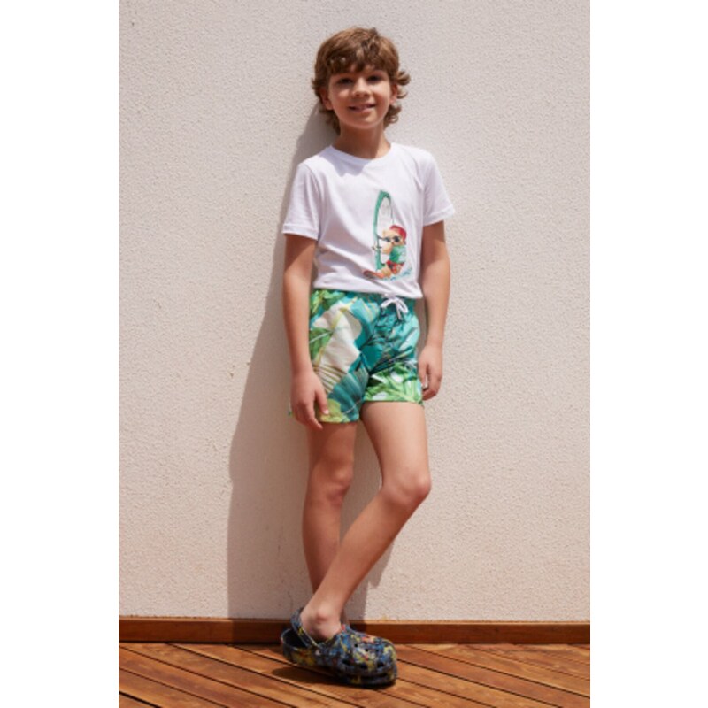 AC&Co / Altınyıldız Classics Boys Green Standard Fit Regular Cut Quick Dry Kids Patterned One-Pocket Swimwear Marine Shorts.