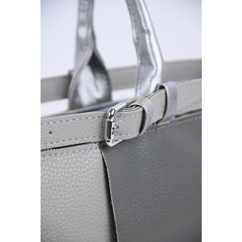 Chiara Woman's Bag M874