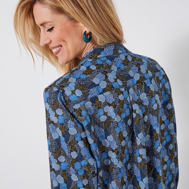 Blancheporte Košilová halenka s minimalistickým vzorem z recyklovaného polyesteru černá/modrá 40