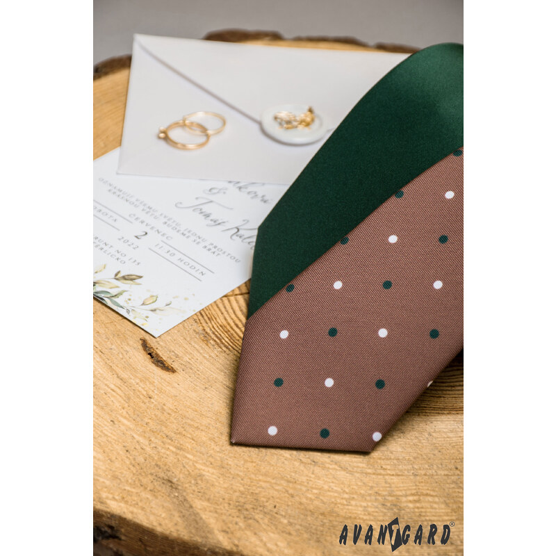 Avantgard Tmavě zelená matná luxusní pánská kravata