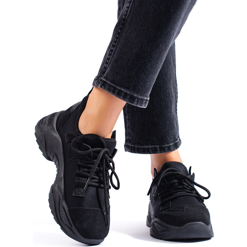 Černé dámské sneakersy na platformě Shelovet