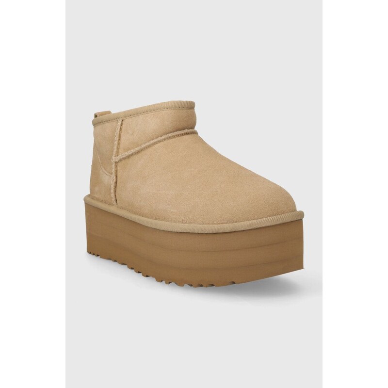 Semišové sněhule UGG Classic Ultra Mini Platform béžová barva, 1135092