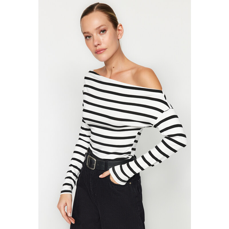 Trendyol Black and White Striped Premium Soft Fabric Fitted Boat Collar Flexible Knitted Blouse