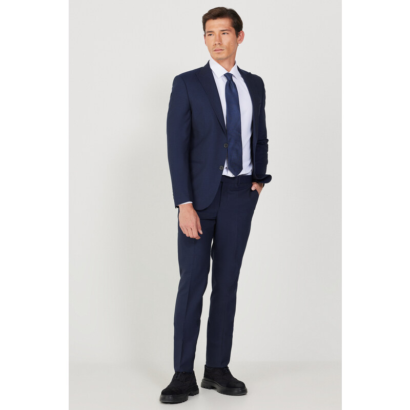 ALTINYILDIZ CLASSICS Men's Navy Blue Extra Slim Fit Slim Fit Sports Suit.