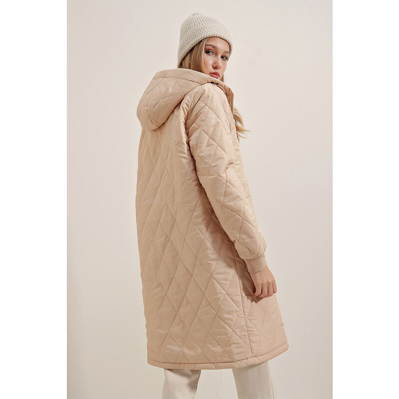 Bigdart 5138 Quilted Long Puffy Coat - Beige