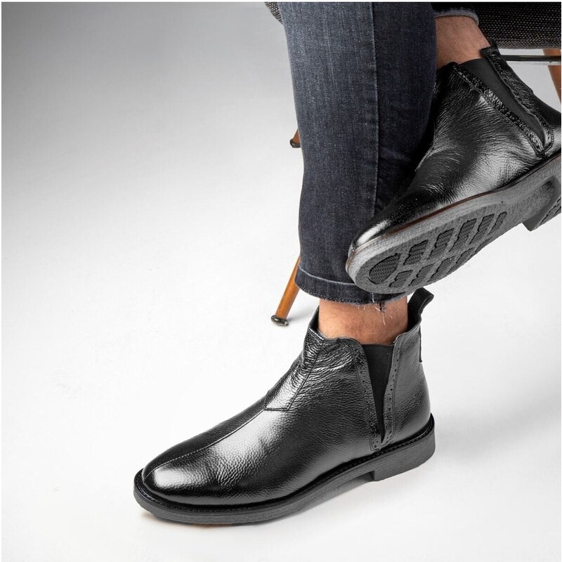 Ducavelli Leeds Genuine Leather Chelsea Daily Boots With Non-Slip Soles Black.