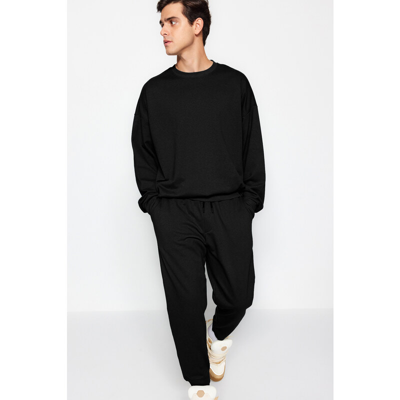 Trendyol Black Tracksuit Oversize/Wide-Fit Long Sleeve Labeled Fleece Inner