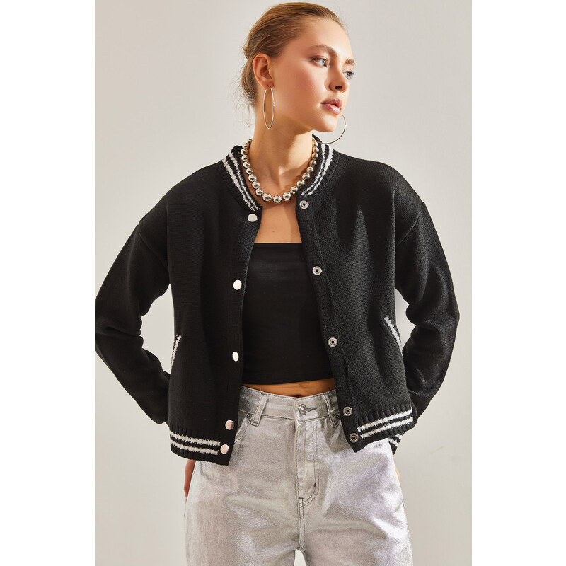 Bianco Lucci Women's Buttoned Bomber Jacket