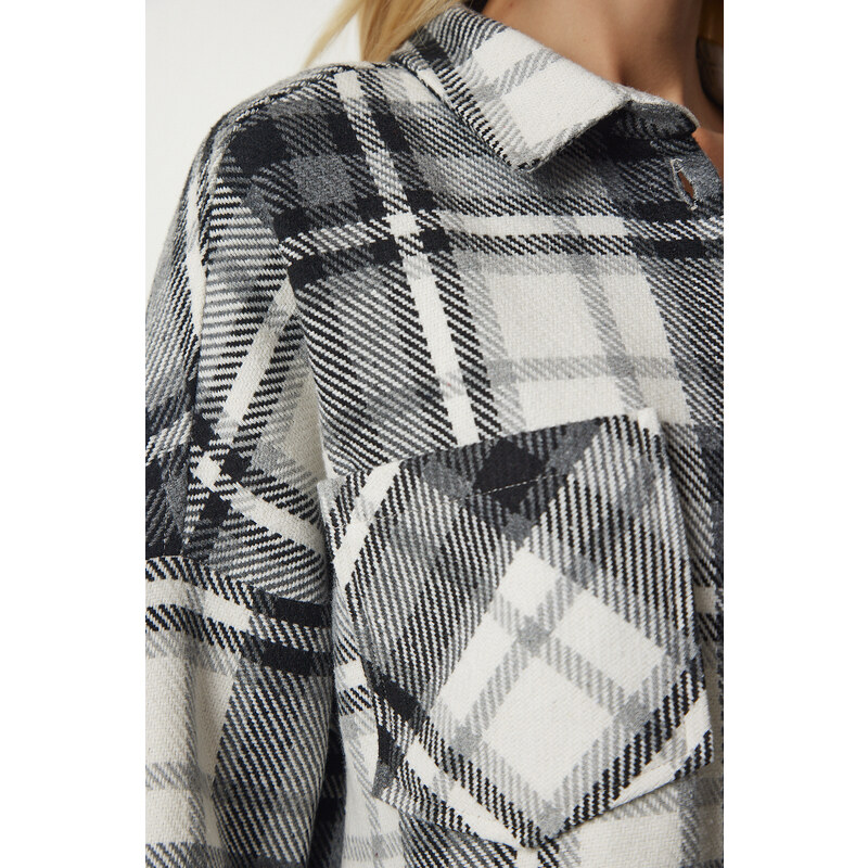 Happiness İstanbul Women's Black and White Patterned Oversize Stamp Lumberjack Shirt