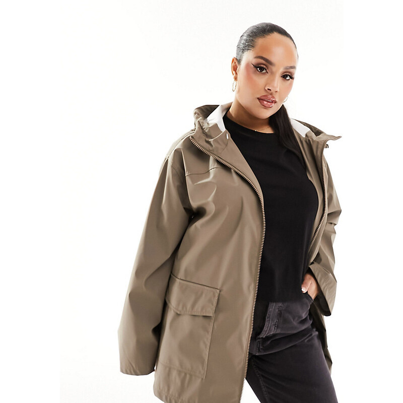 ASOS Curve ASOS DESIGN Curve rubberised rain coat in mushroom-Brown 100076101