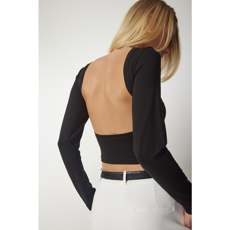 Happiness İstanbul Women's Black Open Back Knitted Crop Blouse