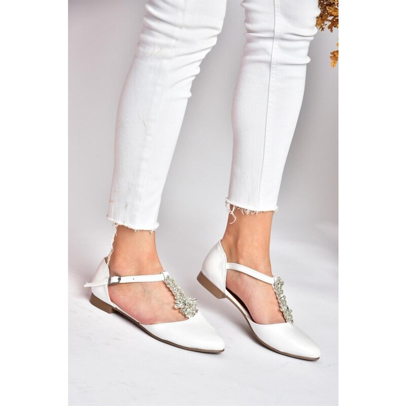 Fox Shoes P726626009 Women's Flat Shoes with White Stone Detail