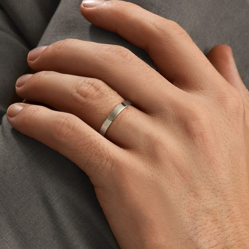 Souprava snubních prstenů s diamanty v bílém zlatě KLENOTA S0481202