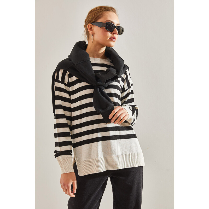 Bianco Lucci Women's Striped Sweater