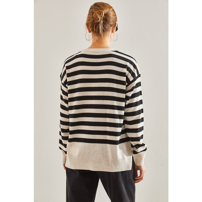 Bianco Lucci Women's Striped Sweater