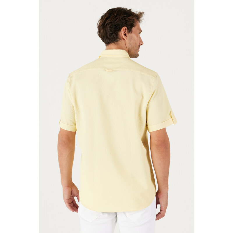 AC&Co / Altınyıldız Classics Men's Yellow Slim Fit Slim Fit Shirt with Hidden Buttons and Short Sleeves.